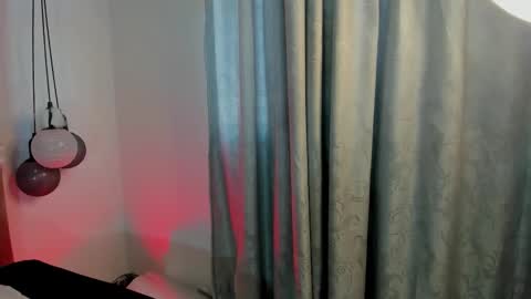 hinata  online show from 20, 9, 2025