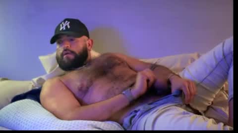 Snapshot of xhristian86 chatting on 8, 10, 2025 DJ Xhristian online show from 8, 10, 2025