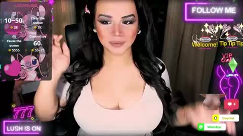 Snapshot of xhugeharleyselfsuckerx chatting on 19, 7, 2026 xHUGECOCKTILLCUMX online show from 19, 7, 2026