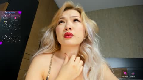 Sweetie online show from 3, 12, 2024