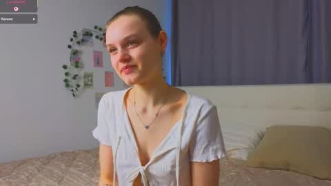 Luna and Lina online show from 27, 11, 2025