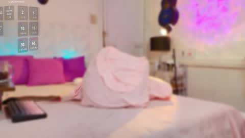 xiaots online show from 9, 10, 2025