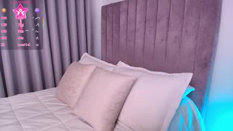Snapshot of ximelopez1 chatting on 24, 5, 2026 XIMENA LOPEZ online show from 24, 5, 2026