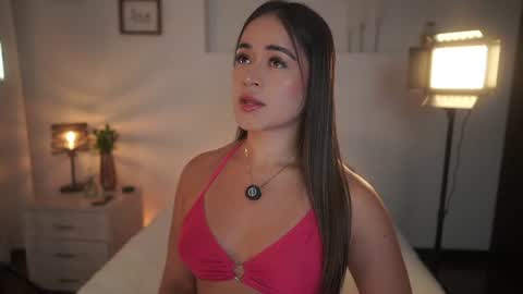Snapshot of ximena_cortez3 chatting on 17, 7, 2026 Ximena cortez online show from 17, 7, 2026