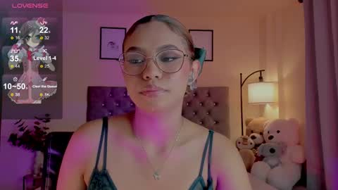 Snapshot of ximena_sotto1 chatting on 27, 2, 2026 camila online show from 27, 2, 2026