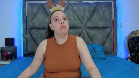 Snapshot of ximenarusso chatting on 15, 12, 2024 online show from 15, 12, 2024