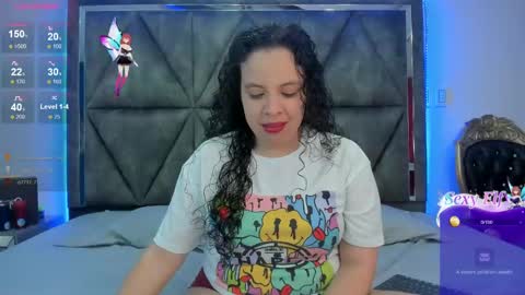 Snapshot of ximenarusso chatting on 7, 2, 2025 online show from 7, 2, 2025