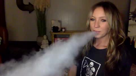 xLacyy online show from 3, 12, 2024