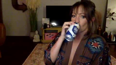 xLacyy online show from 11, 12, 2024