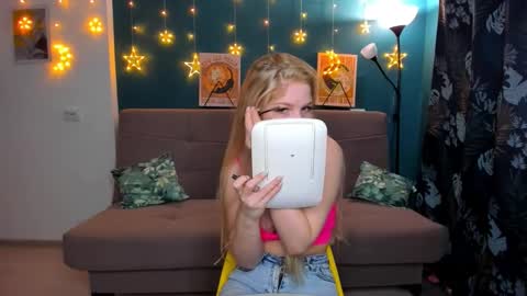 Chloe online show from 13, 1, 2025