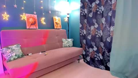 Chloe online show from 10, 2, 2025