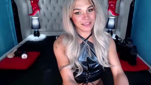 Hailey online show from 27, 2, 2025