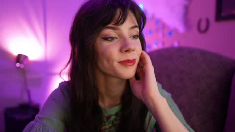 Bella Bondai online show from 1, 2, 2025