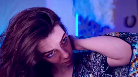 Bella Bondai online show from 4, 4, 2026