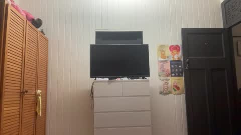 xopeachybaby online show from 8, 6, 2026