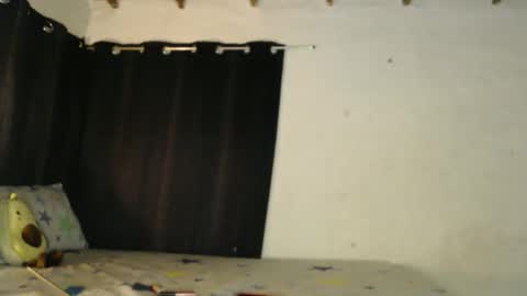 xoxo_natix online show from 15, 9, 2025