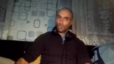 Snapshot of xploid1982 chatting on 5, 12, 2024 xploid1982 online show from 5, 12, 2024