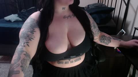 xorileyschembri online show from 22, 1, 2025