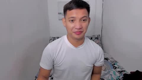 xsebastian19 online show from 12, 2, 2025