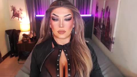 Snapshot of xshadowseductressmitchx chatting on 27, 2, 2025 Cattaleya online show from 27, 2, 2025