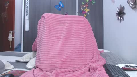 xtalianahotx online show from 16, 1, 2025