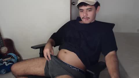 Snapshot of xtranherr chatting on 1, 12, 2025 xtranherr online show from 1, 12, 2025