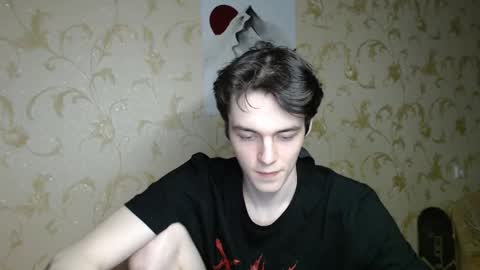 traqqq online show from 24, 3, 2026