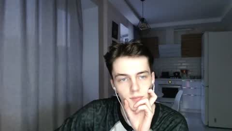 Snapshot of xtraqqq chatting on 13, 7, 2026 traqqq online show from 13, 7, 2026