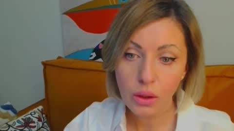 xvaleriax0 online show from 6, 2, 2026