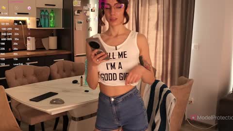 FrancyStepmom and YStepson    INTERESTED IN A GIRL-GIRL COLLABORATION  TEXT ME HERE  or INSTAGRAM online show from 14, 3, 2026