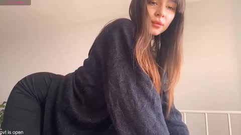 Lily online show from 11, 3, 2026