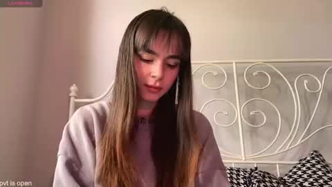 Snapshot of xx_lily chatting on 25, 6, 2026 Lily online show from 25, 6, 2026