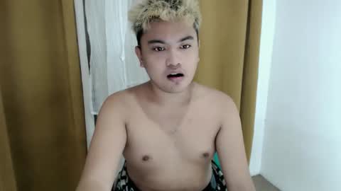 Snapshot of xxhotloyd_cummerx chatting on 17, 2, 2026 Loyd online show from 17, 2, 2026