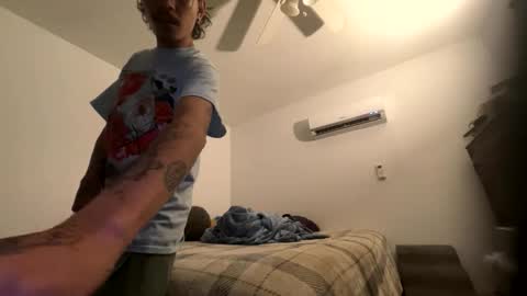 XxJasoneecxX online show from 1, 6, 2026