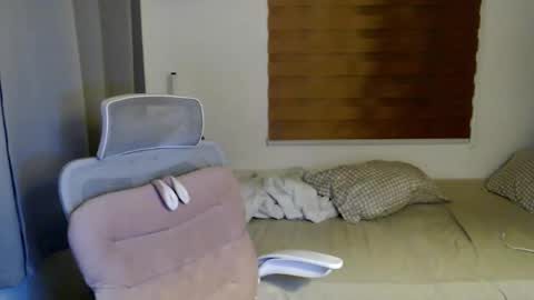 July online show from 15, 11, 2025