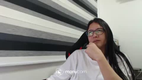  Kaycee  online show from 7, 11, 2025