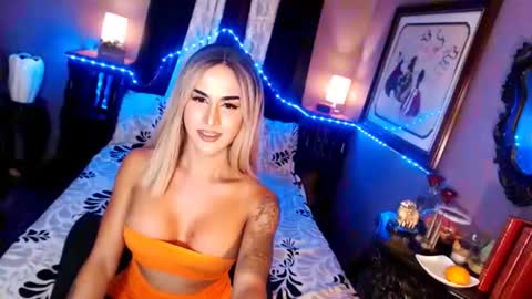 urperfection kelly online show from 2, 1, 2025