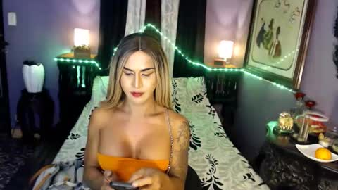 urperfection kelly online show from 2, 1, 2025