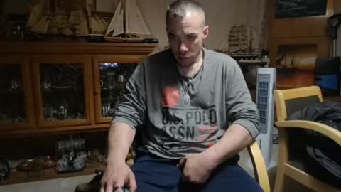 xxScubaStevexx online show from 13, 4, 2026