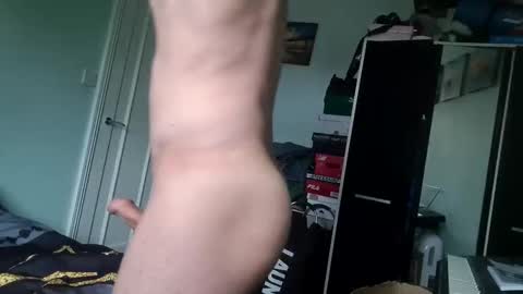 Snapshot of xxsddf chatting on 10, 11, 2025 Tonnny online show from 10, 11, 2025