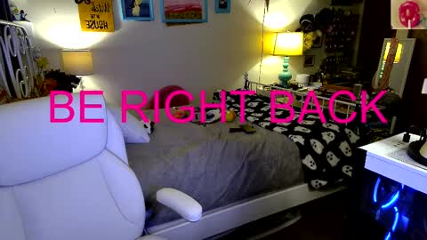 Strawberry Jane online show from 27, 9, 2025