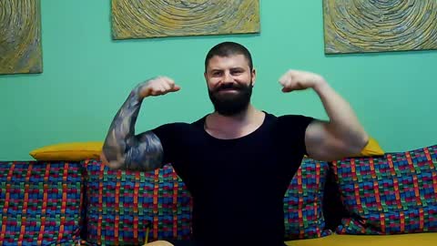 Xtream Leonard online show from 8, 2, 2025