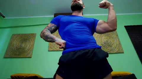 Snapshot of xxtreamleonard chatting on 15, 5, 2026 Xtream Leonard online show from 15, 5, 2026