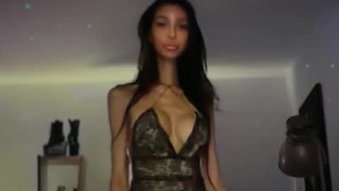 Mia and shawn online show from 16, 4, 2026