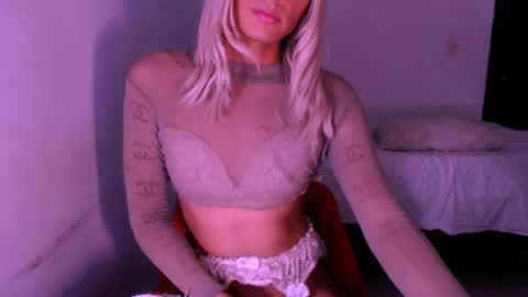 Snapshot of xxxanonymousloverxxx chatting on 1, 3, 2026 Chiara online show from 1, 3, 2026