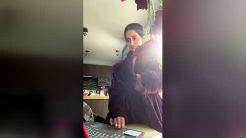 Snapshot of xxxbellalola chatting on 7, 4, 2026 Lola online show from 7, 4, 2026