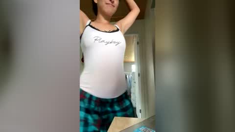 Snapshot of xxxbellalola chatting on 30, 6, 2026 Lola online show from 30, 6, 2026