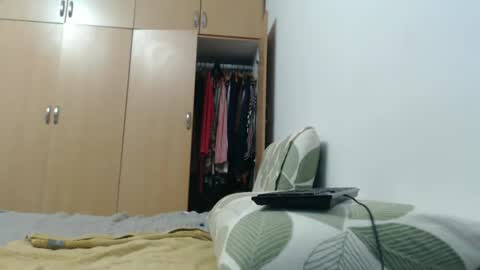 Snapshot of xxxbustybabe27x chatting on 8, 3, 2025 Ayanda online show from 8, 3, 2025