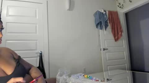 Danielle online show from 9, 2, 2025