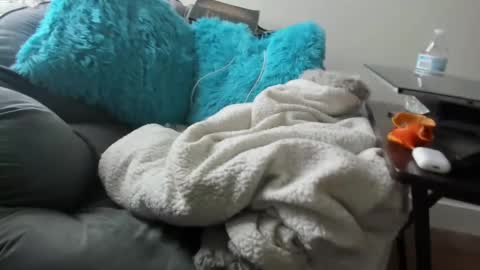 Danielle online show from 27, 2, 2025